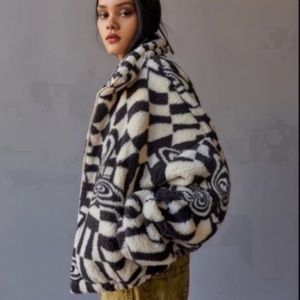 UO Olivia printed Sherpa jacket